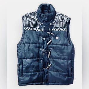 Rocksmith Men’s Cream and Black Quilted Vest with Geometric Pattern